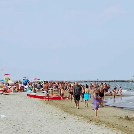 Holiday Homes In Lido Di Spina 21206 Dom wakacyjny *