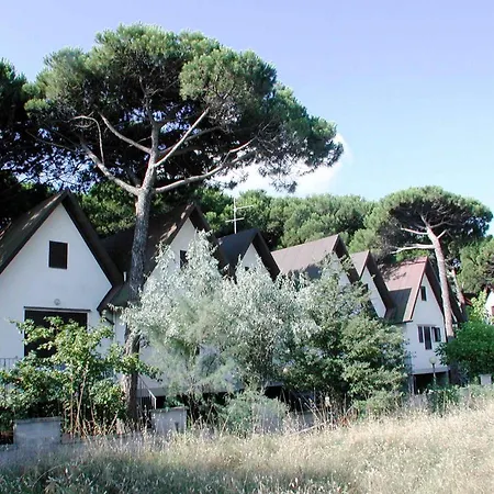 Casa vacanze Holiday Homes In Lido Di Spina 21206 *